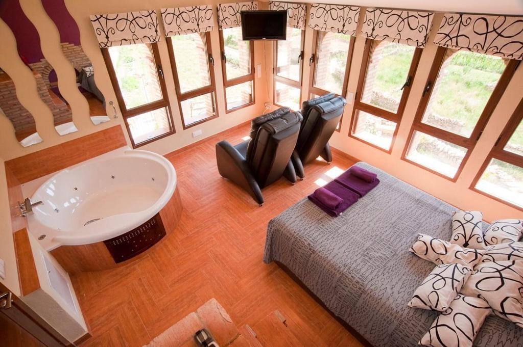ビジャフランカ・デル・シド カーサルーラル カセタ デ ロートヴィラ 部屋 写真
